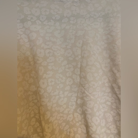 Z Supply Mason Leopard Pullover Sweatshirt - Picture 6 of 9